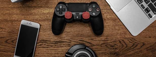 app store games with ps4 controller