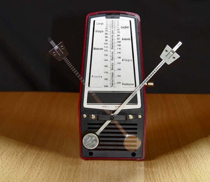 4 Metronome Online & Mobile Apps & Why They’re Useful image - Mechanical-Metronome