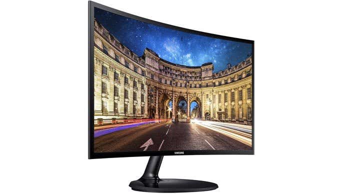 Is a Curved Monitor Better  The Pros Vs  The Cons - 78