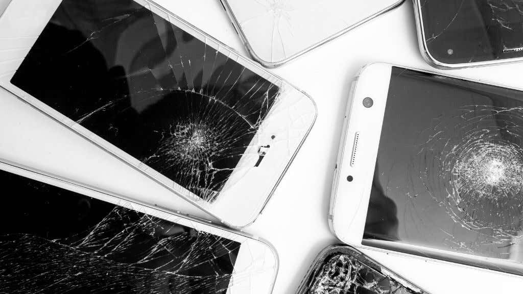 Phone Screen Scratches? The 4 Best (and 4 Worst) Ways To Fix Them
